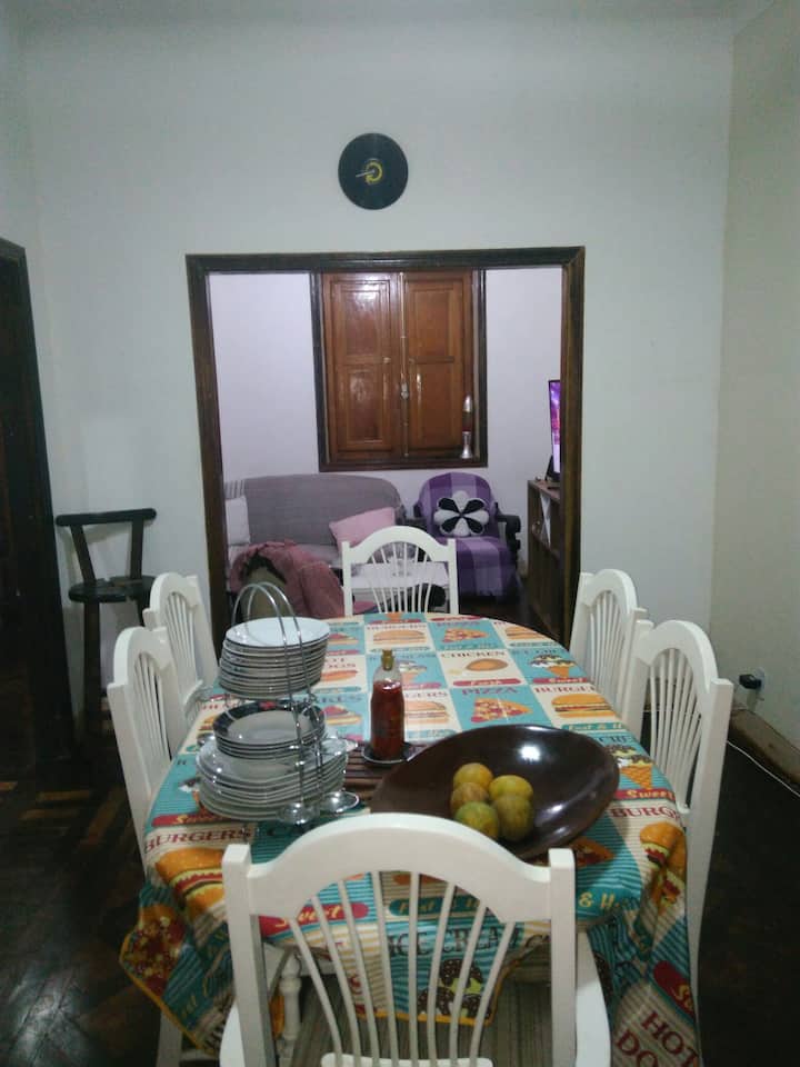 Quarto Confortável, Silencioso, 2km De Copacabana - Copacabana