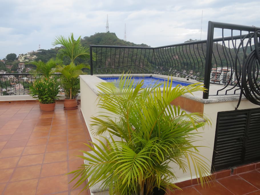 Roof Top Ocean View/Terrasse Vue sur la mer