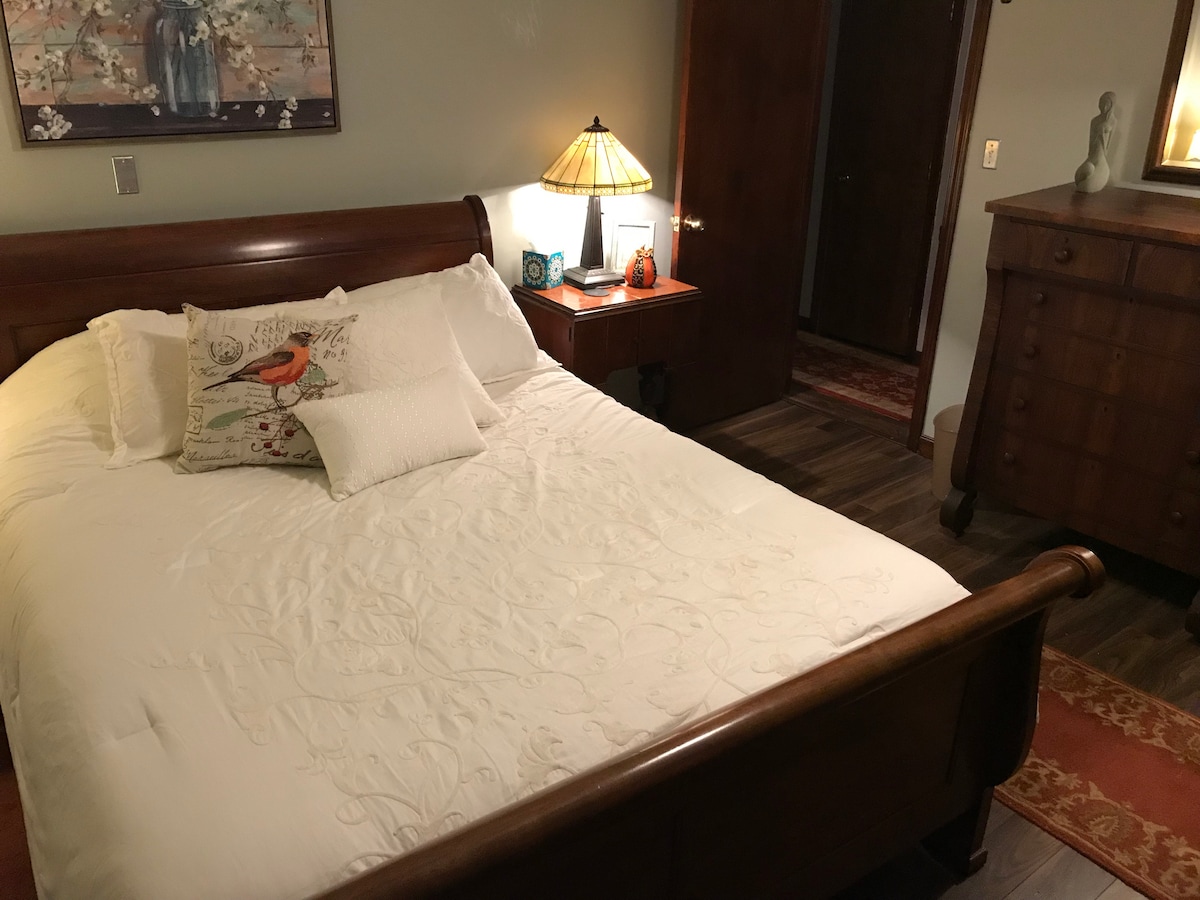 Dhomë gjumi dopio "queen"