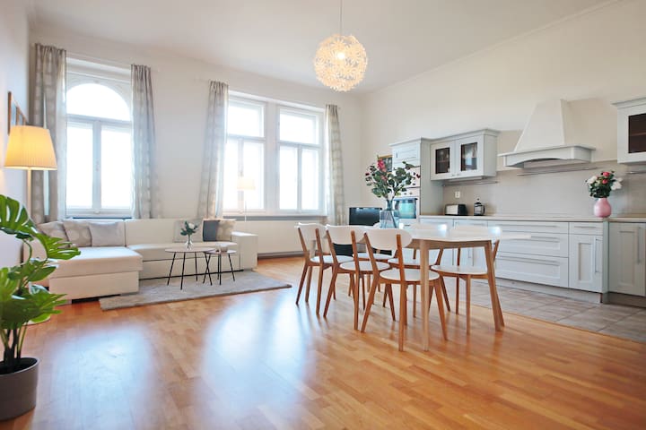 Seven Keys managed Airbnb listing 1