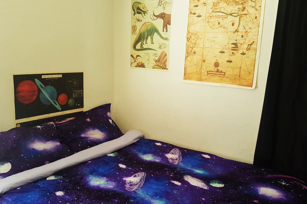 Comfortable Queen Memory Foam Mattress.