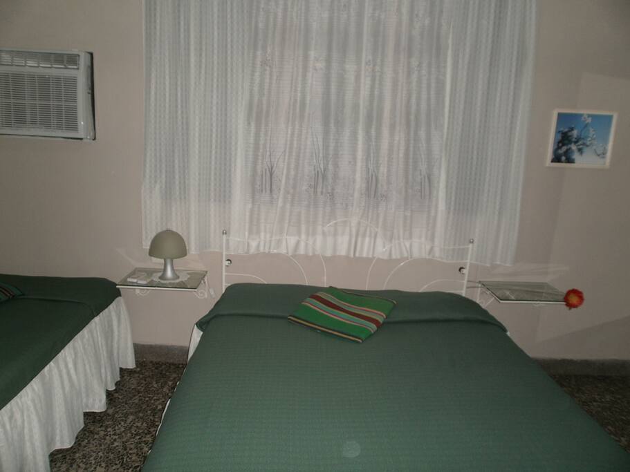 Confortable habitación.
