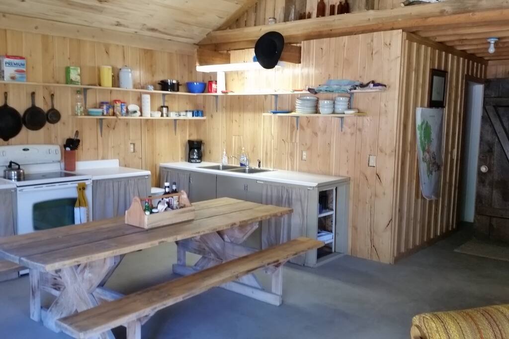 Full Kitchen