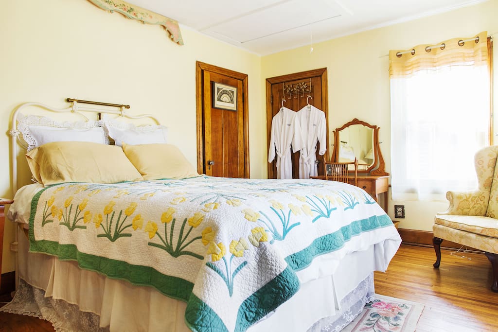 Cozy Bedroom