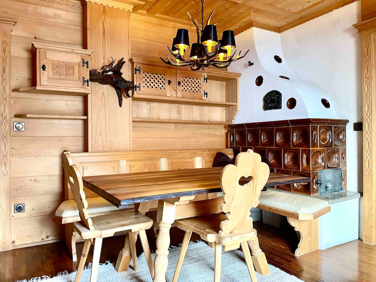 Top performing Airbnb: Penthouse Dolomites in Ortisei