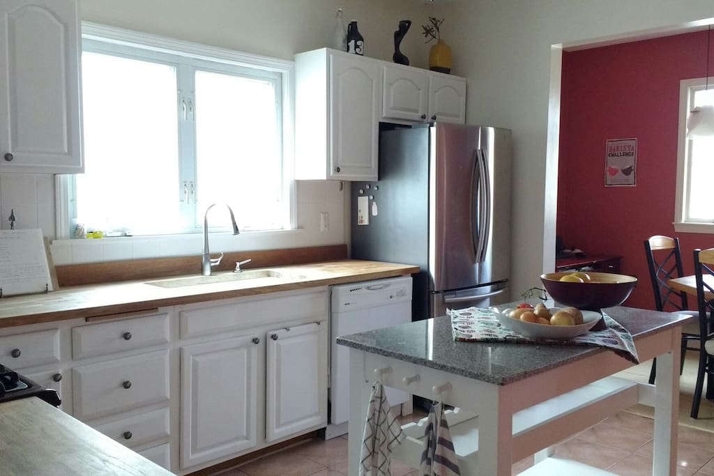 Kitchen and dining area