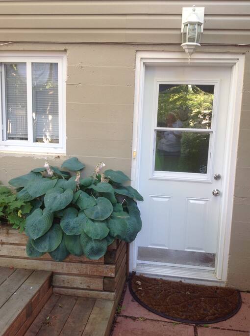 Guest Entrance