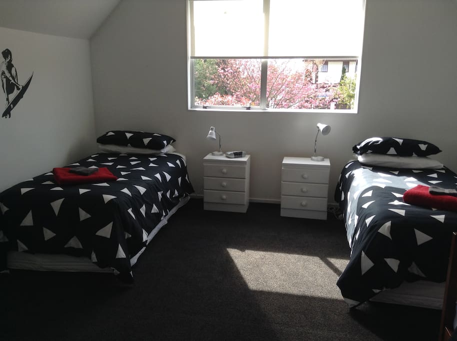 Room with 2 single beds.