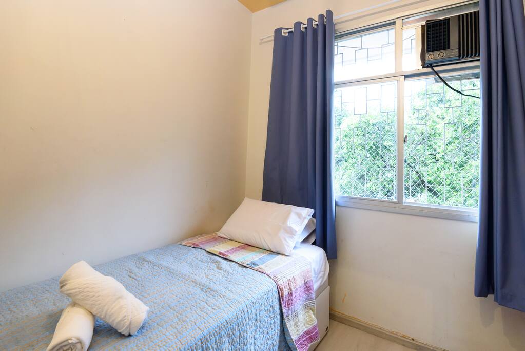 Quarto com 2 camas de solteiro, super confortáveis