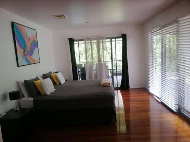 Stay@ Montville Great Walk gallery image 4