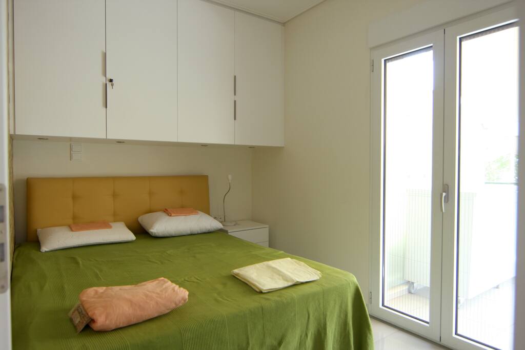 Room 1 with ensuite bathroom