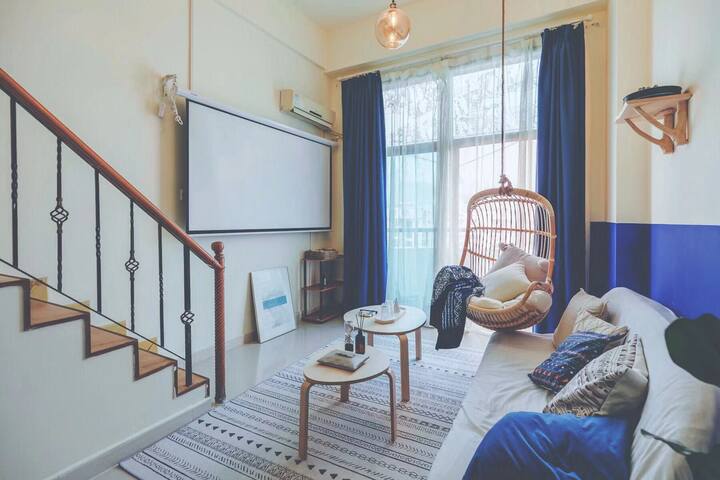 【克莱因】近福田中心区|双地铁口|美食街道|藤编吊椅|巨幕影院|loft