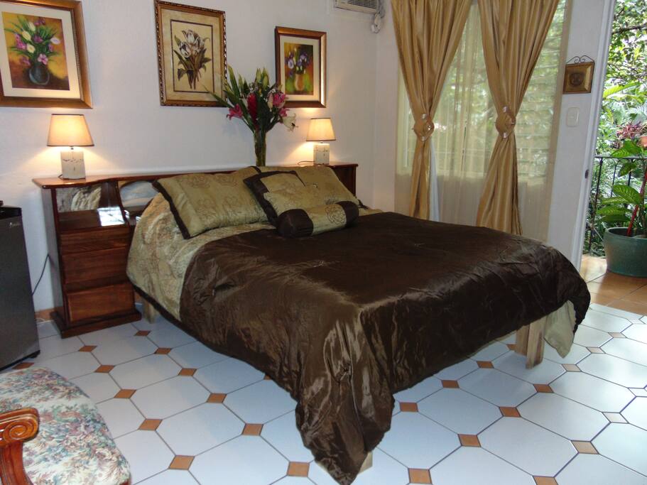 Standard Room #15 has a queen size bed.