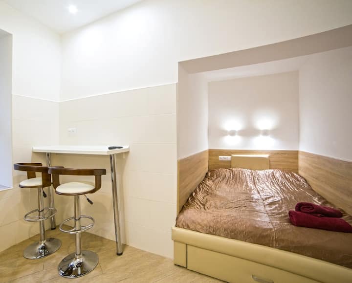 Apartment -Smart In The Center For Couples - Lviv