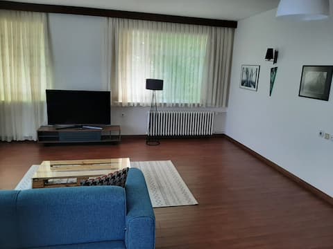 Walking distance to Cinnaha Tunali and embassies