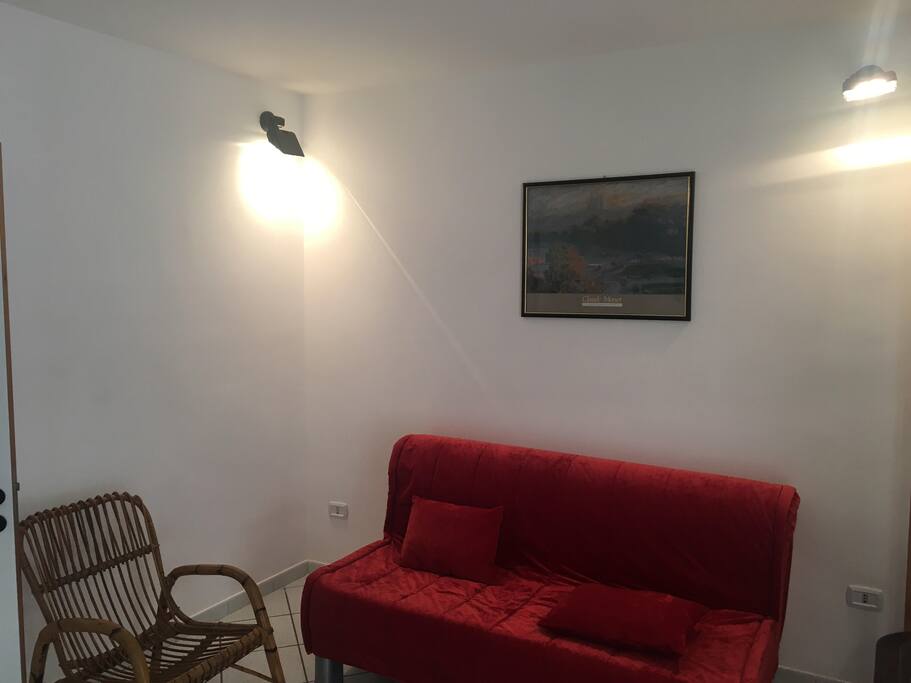 Ingresso con divano letto