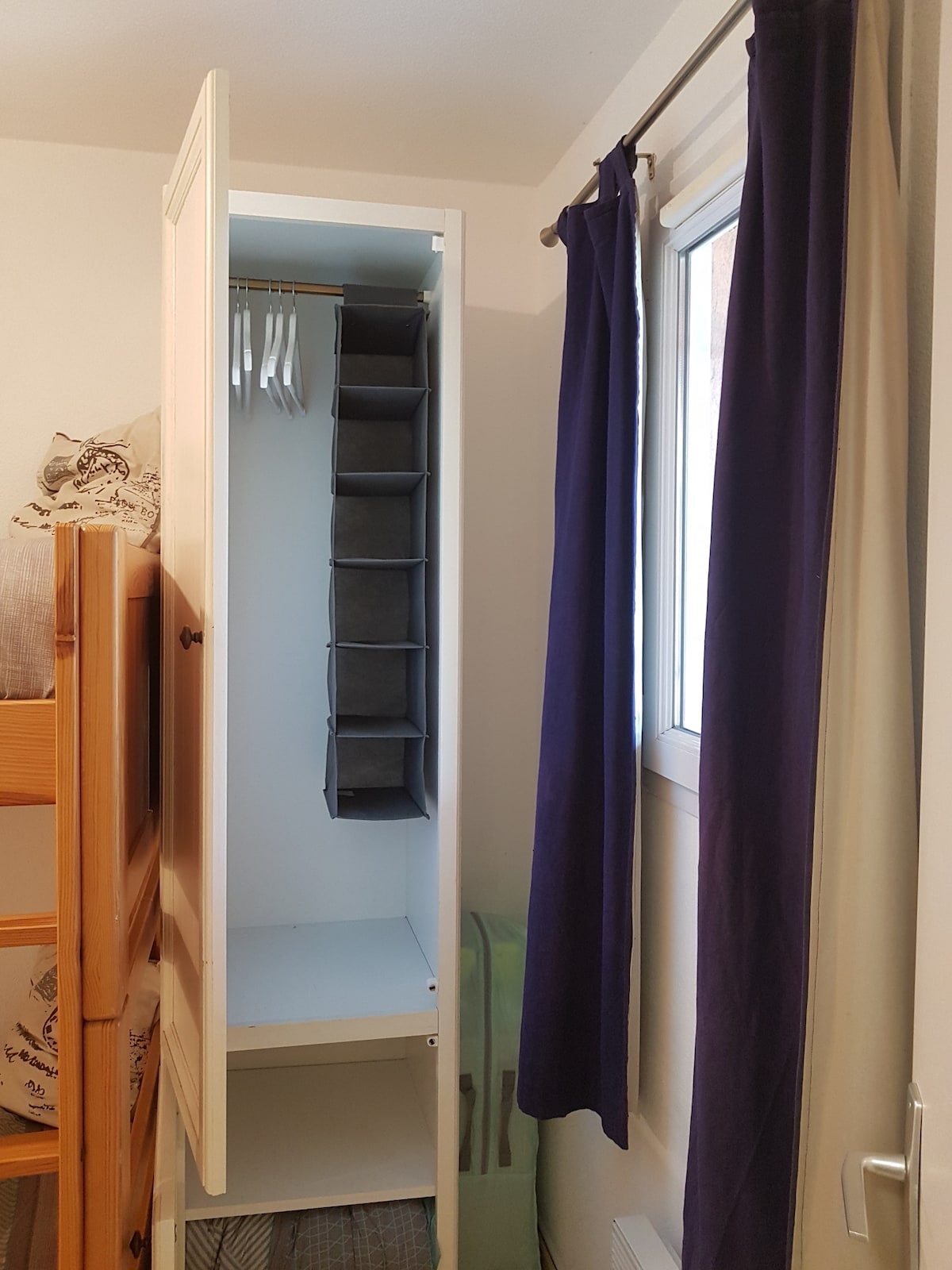 Penderie de la chambre