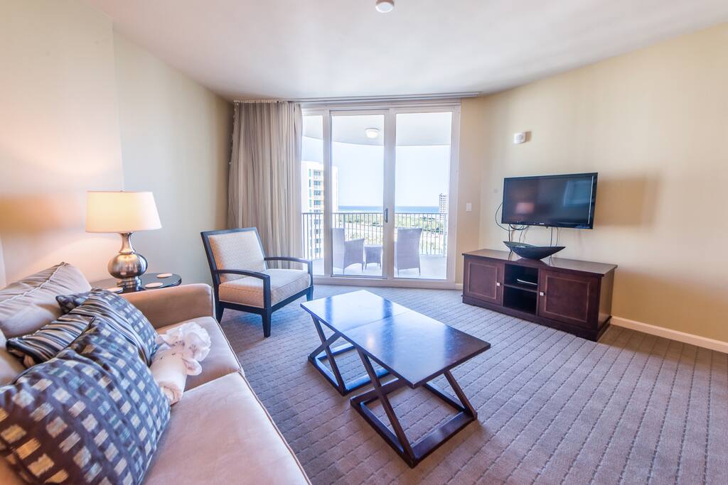 Living with large Flatscreen TV and Views!