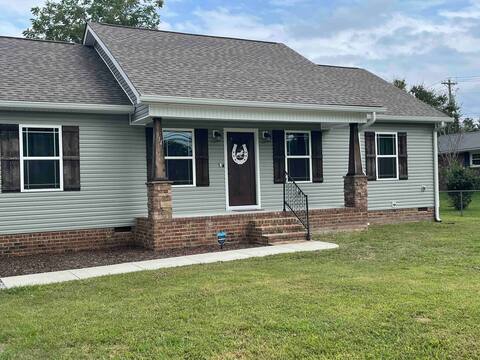 3 Bedroom, 2 Bath Home Near Cooper Steel Arena