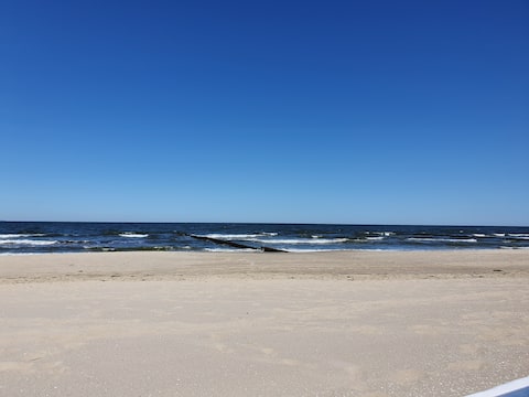 Leistungsstarkes Airbnb: Coastal love in Zempin