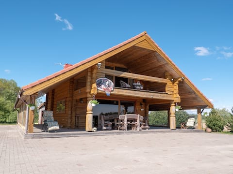 Traditional log house with Sauna