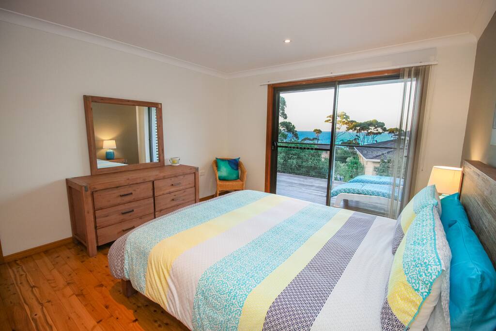 View Bedroom 1