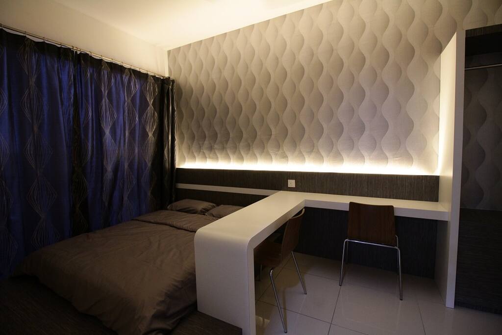 Bedroom 1 - Queen Bed with Study Desk