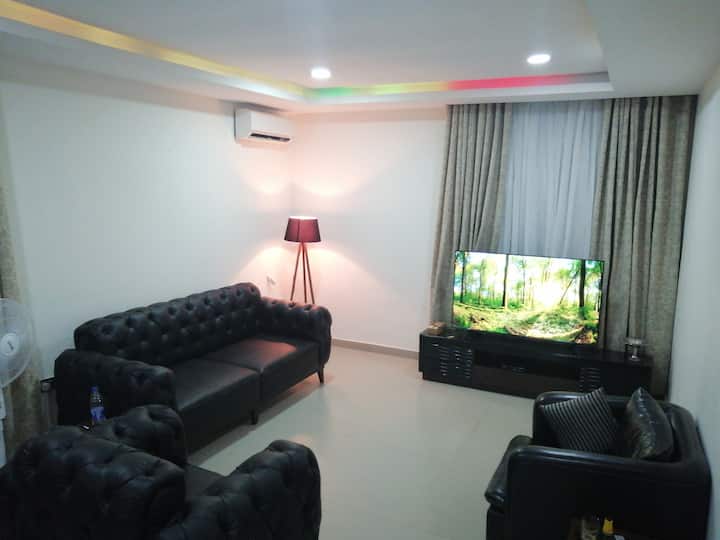 Ultra Modern One Br Home+ Fast Wifi, Stable Power. - Lagos
