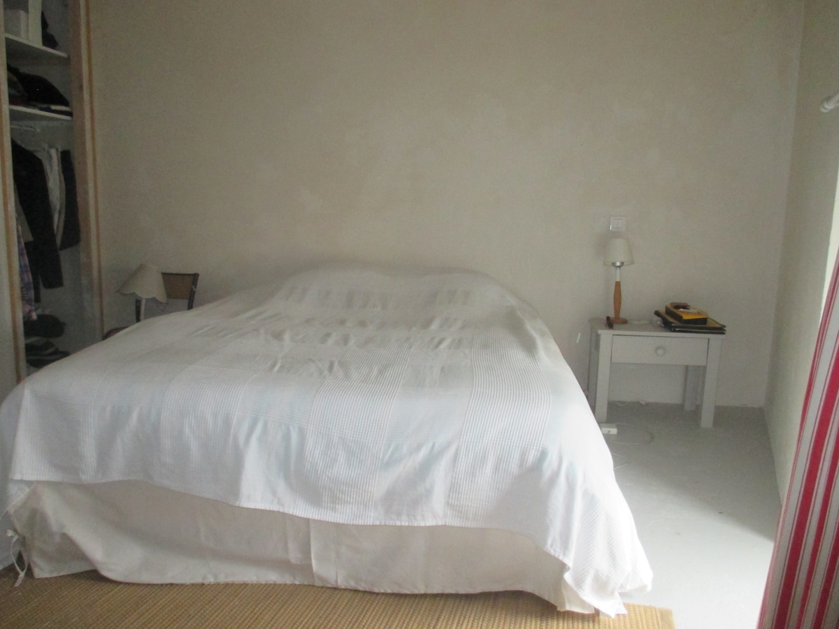 Спална соба 2, тераса, 1 кревет 150*200