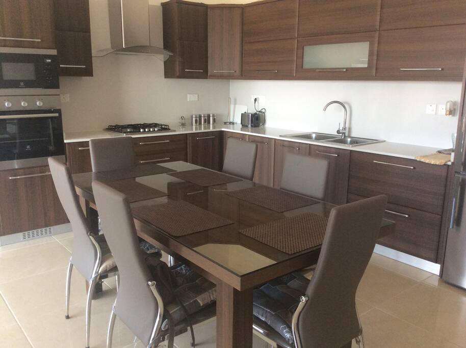 Modern kitchen