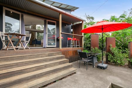 Stunning Noosa Heads Private Bungalow.