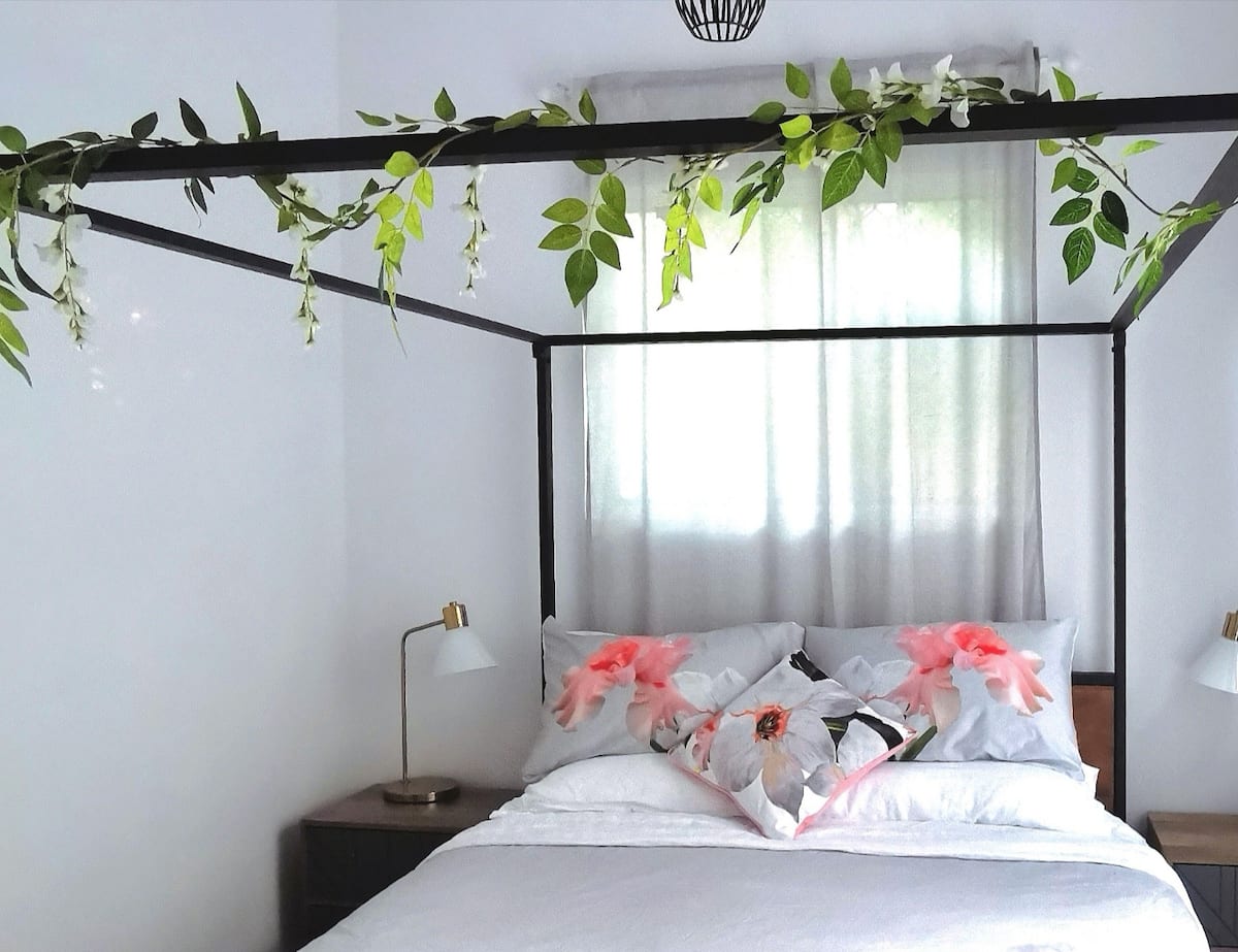 Oohlala - a private peaceful lodge in Mt Tamborine — photo via the host's Airbnb listing