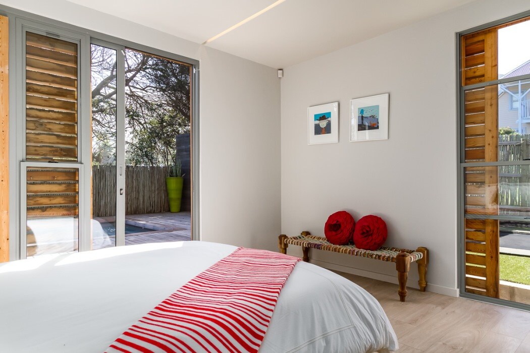 ห้องนอน 2 (Bedroom 2)