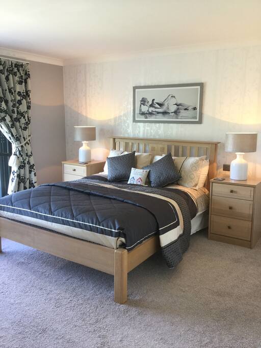 Nice comfy Kingsize bed