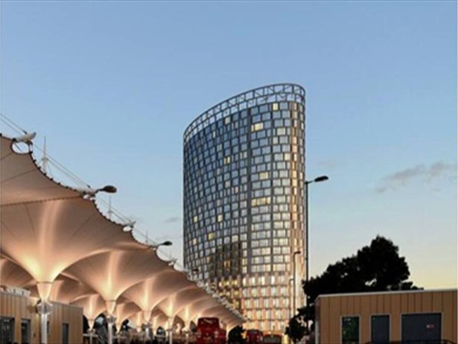 The Unex Tower with 24h receptionist and sicurity