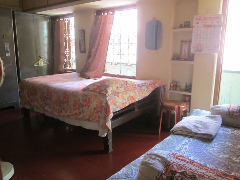 Another view of the room