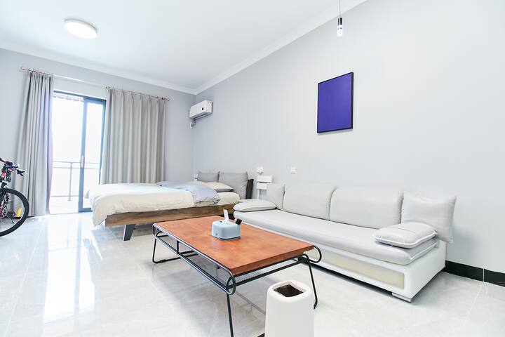 集梦间 迷你世界屋游戏达人switch Xbox One 55寸智能电视气派大空间 厨房阳台 Apartments For Rent In Heyuan Guangdong China