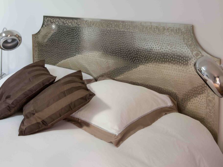 Chambre Grand Cru - king size bed