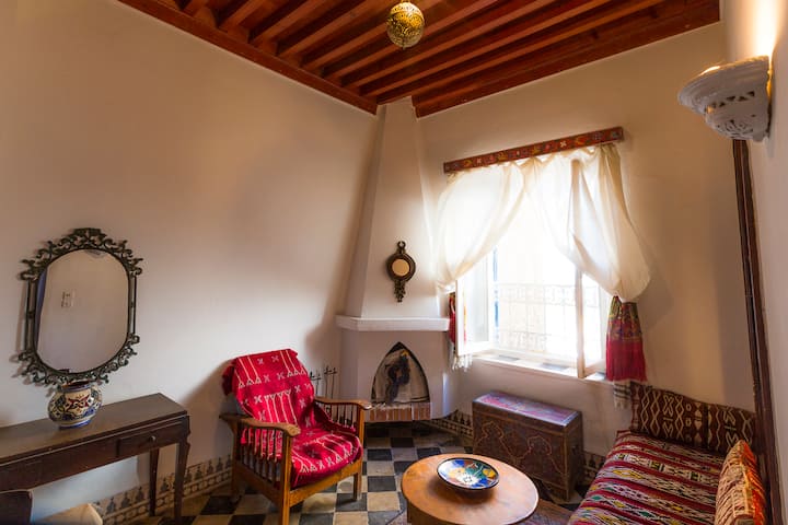 Beau Riad Sur Rempart Face Mer 3éme - Essaouira