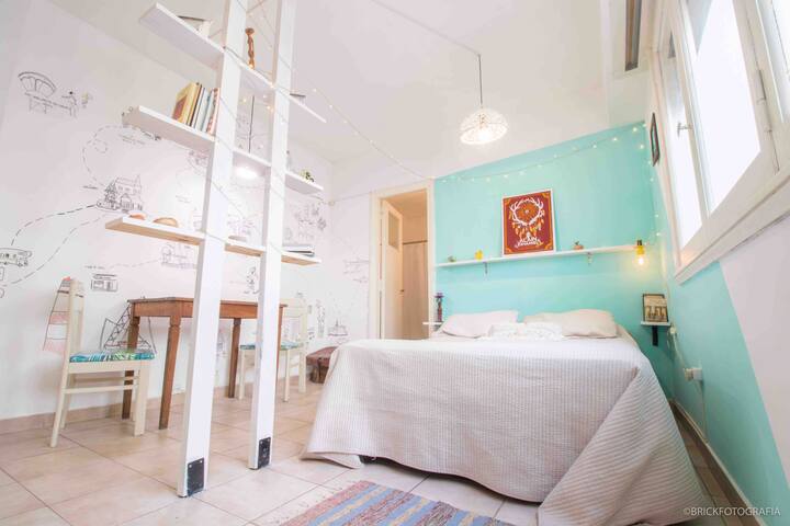 Luro, acogedor y funcional.