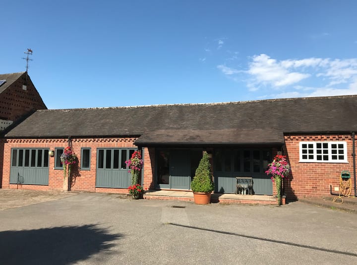 Bromsgrove Holiday Rentals & Homes England, United Kingdom Airbnb