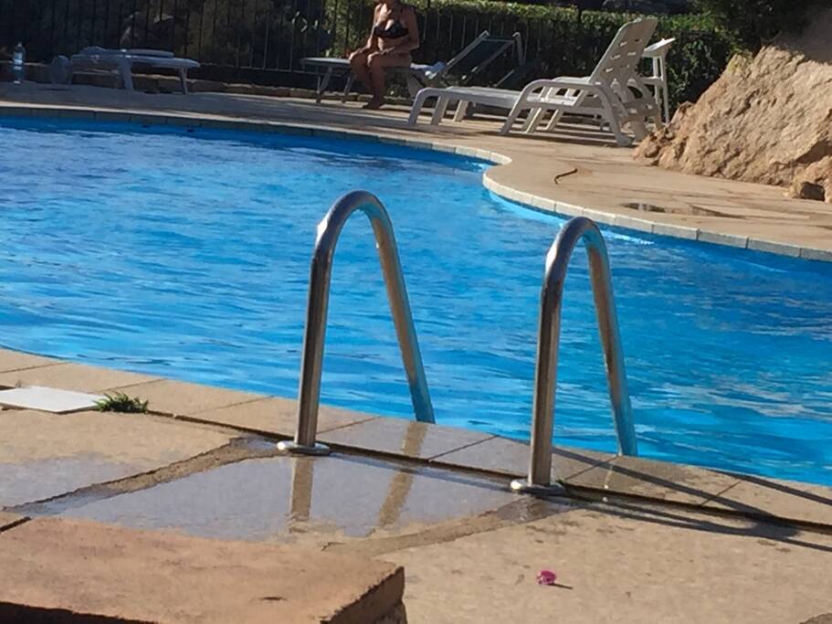 Piscina condominiale