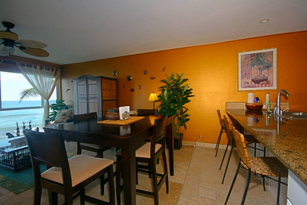 Dinning area with oceanfront view!
