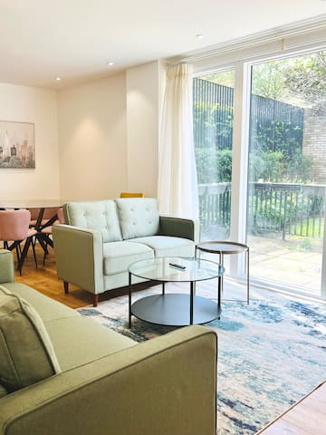 Luxury furnished flat 10 mins from Baker Street!