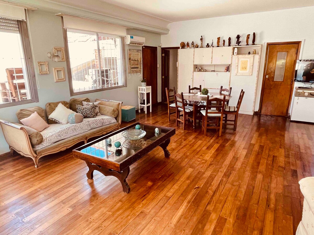 Anuncio de Airbnb popular: Maria's house - No youth groups en Partido De General Pueyrredón