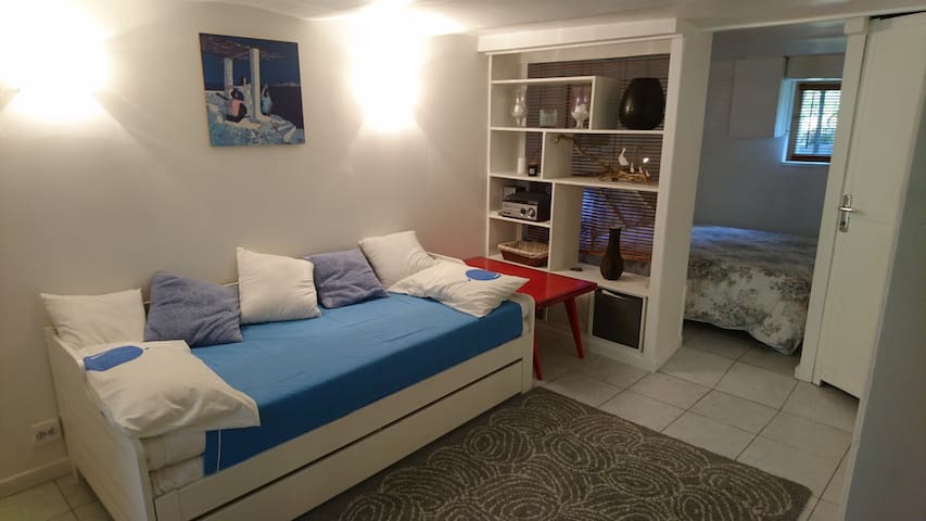 Airbnb Chatillon Vacation Rentals Places To Stay Ile De