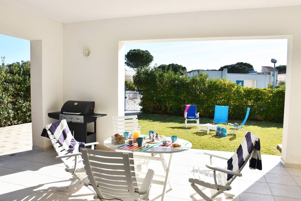 Veranda su giardino