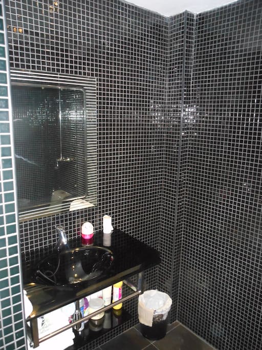 Salle de bain du haut