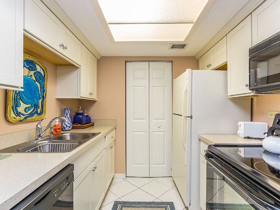 Indoors,Room,Sink,Kitchen,Art