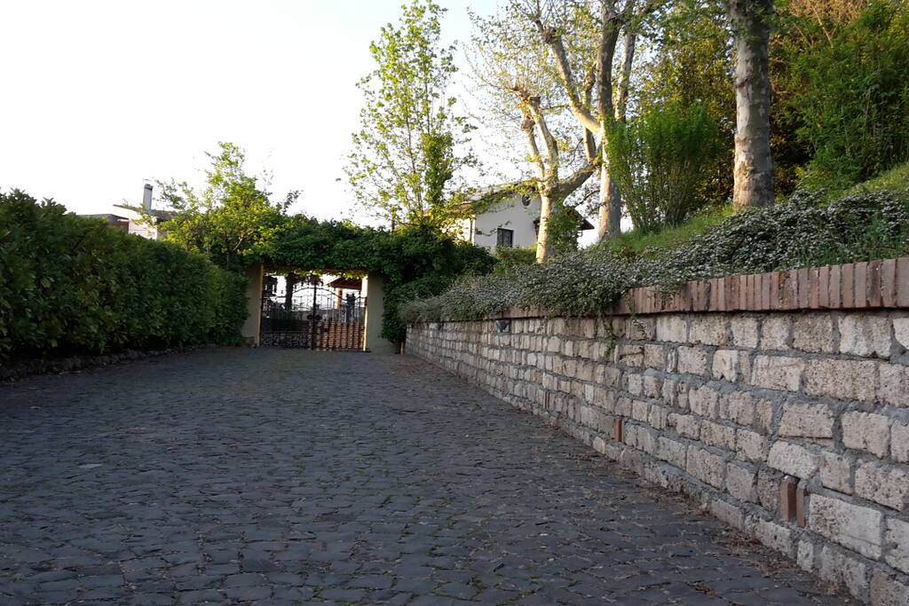 viale di accesso